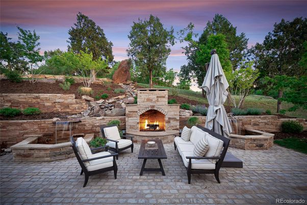 Exterior, Fireplace