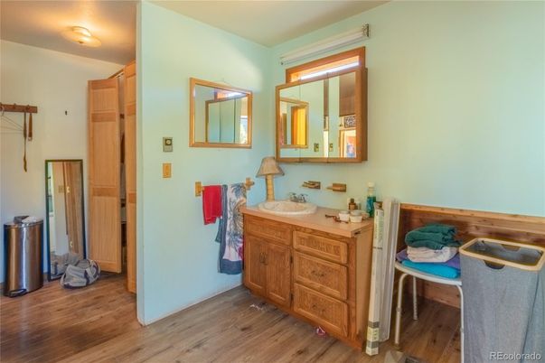 Bathroom, Interior, Wood Texture Flooring