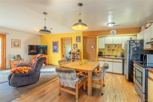 Dining room, Interior, Kitchen, Pendant Lights, Wood Texture Flooring