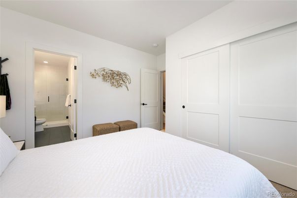 Bathroom, Bedroom, Glass Shower, Interior, Recessed Lighting