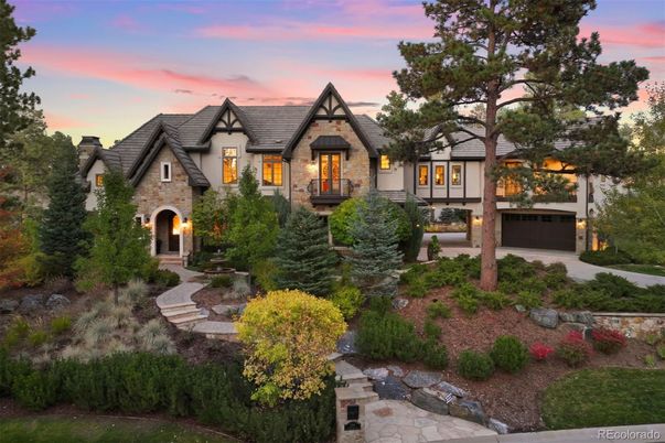 Attached, Exterior, Facade, Tudor Revival