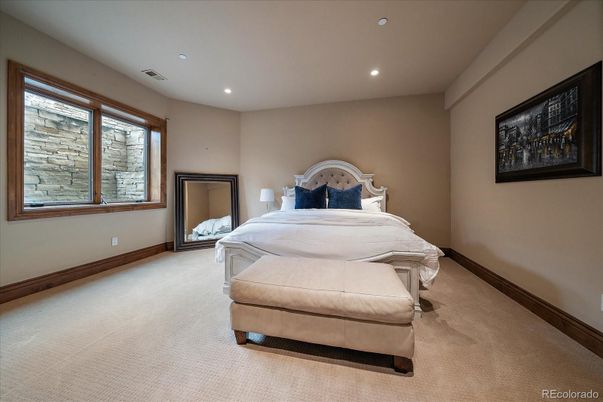 Bedroom, Interior, Recessed Lighting