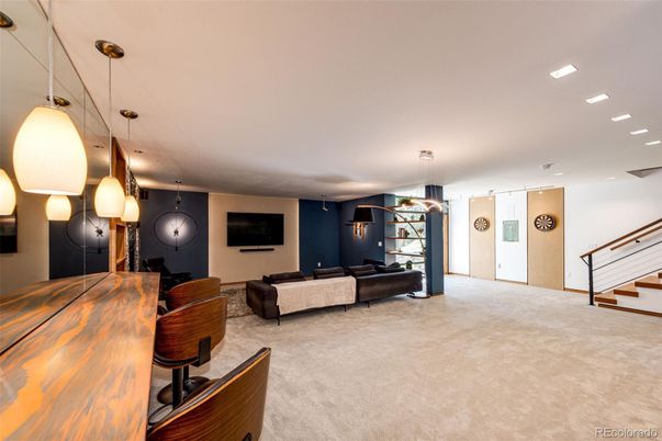 Interior, Living room, Pendant Lights, Recessed Lighting