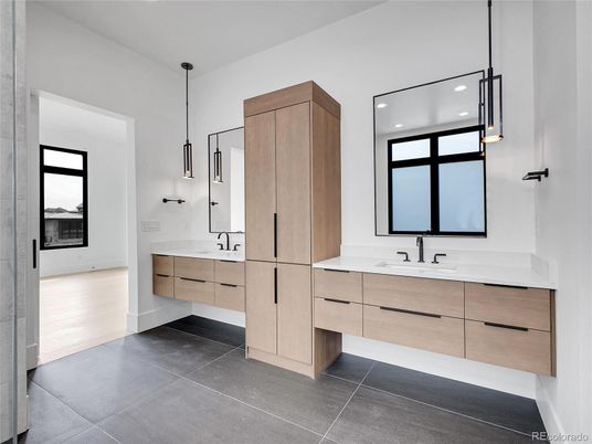 Bathroom, Dual Sink Vanities, Interior, Pendant Lights, Recessed Lighting