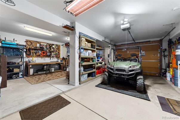 Garage, Interior