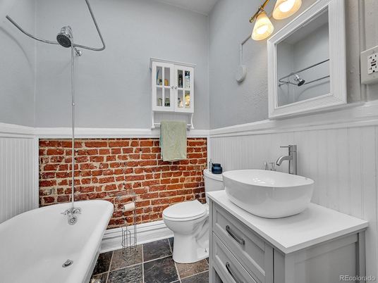 Bathroom, Free Standing Baths, Interior