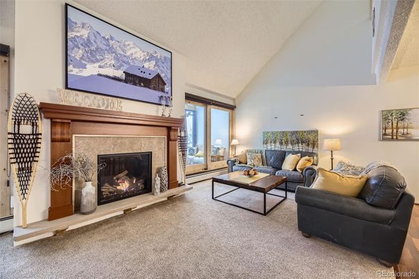 Fireplace, Interior, Living room