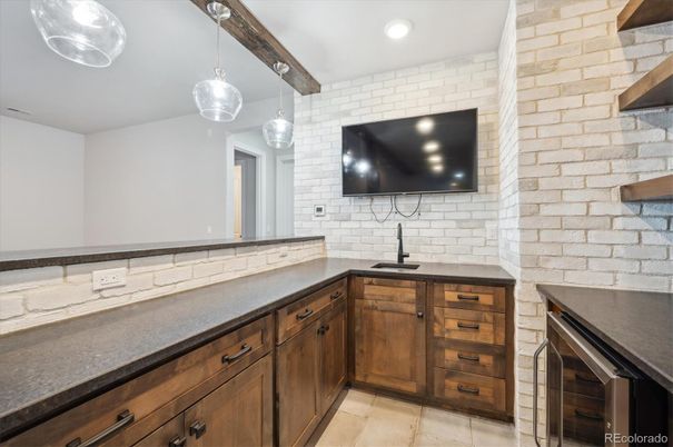 Interior, Kitchen, Pendant Lights, Recessed Lighting, Stone Walls