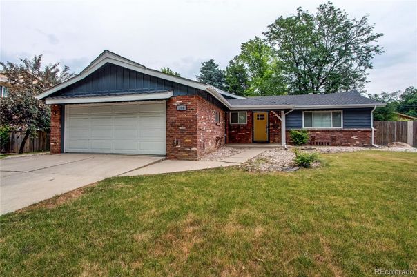 Attached, Exterior, Facade, Brick Facade, Ranch