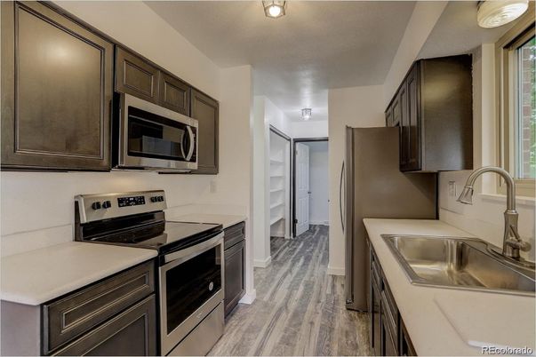 Interior, Kitchen, Wood Texture Flooring