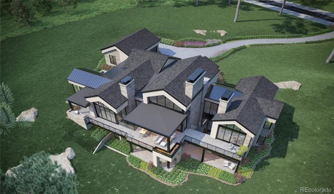 Exterior, Drone