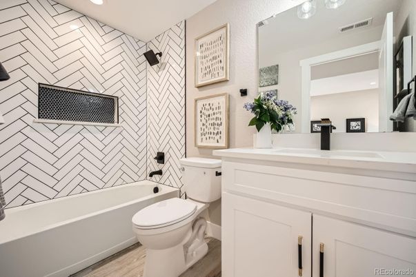 Bathroom, Interior, Recessed Lighting, Wood Texture Flooring