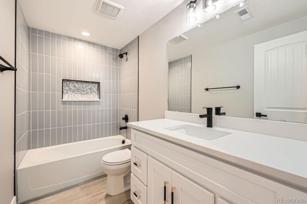 Bathroom, Interior, Recessed Lighting, Wood Texture Flooring