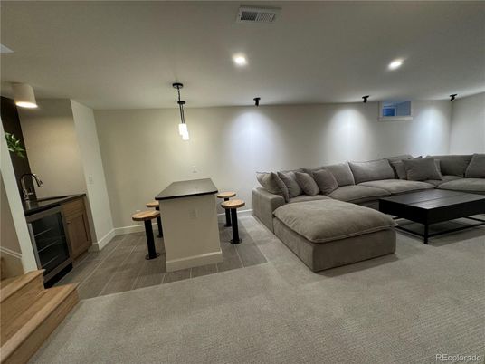 Dining room, Interior, Living room, Pendant Lights, Recessed Lighting