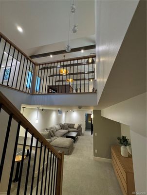Interior, Living room, Pendant Lights, Recessed Lighting