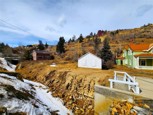 Backyard, Detached Garage, Exterior
