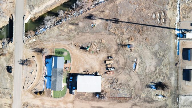 Exterior, Drone