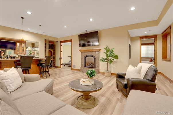 Fireplace, Interior, Living room, Pendant Lights, Recessed Lighting, Wood Texture Flooring