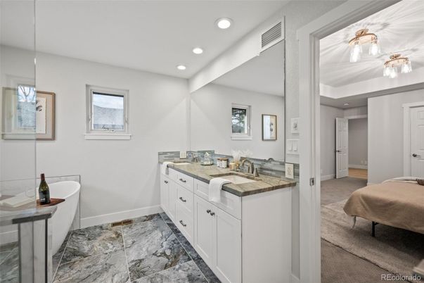 Bathroom, Dual Sink Vanities, Free Standing Baths, Interior, Recessed Lighting