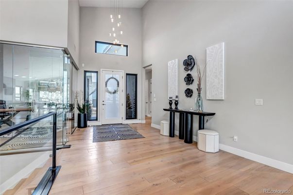 Interior, Pendant Lights, Wood Texture Flooring