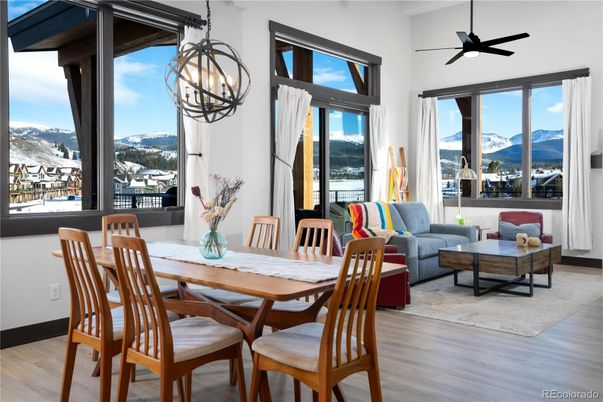 Chandelier, Dining room, Interior, Living room, Pendant Lights, Wood Texture Flooring
