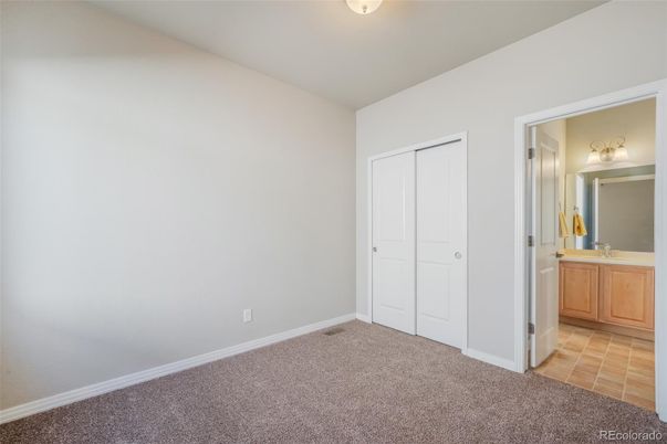 Bathroom, Empty room, Interior