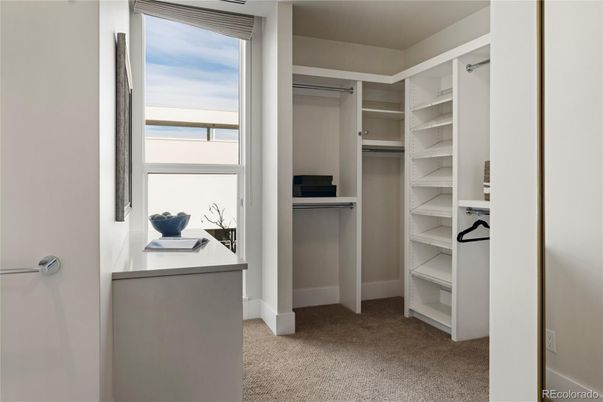 Home Office, Interior, Walk-in Closets