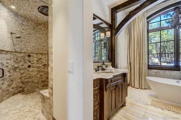 Bathroom, Free Standing Baths, Interior, Recessed Lighting