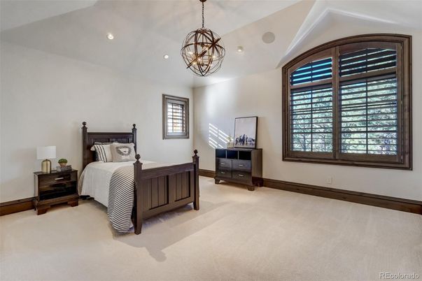 Bedroom, Chandelier, Interior, Pendant Lights, Recessed Lighting