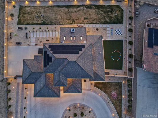 Exterior, Drone