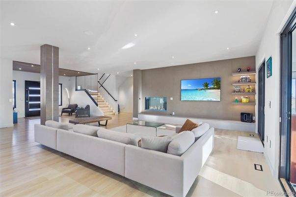 Interior, Living room, Recessed Lighting, Wood Texture Flooring