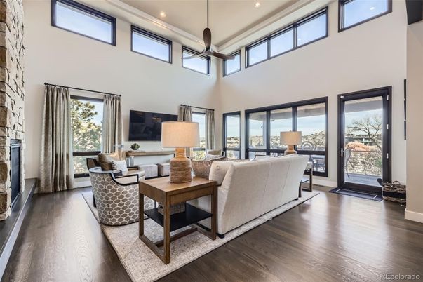 Fireplace, Interior, Living room, Pendant Lights, Recessed Lighting, Wood Texture Flooring