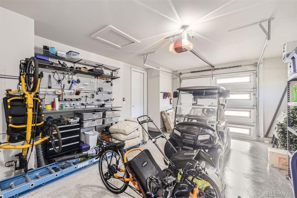Garage, Interior