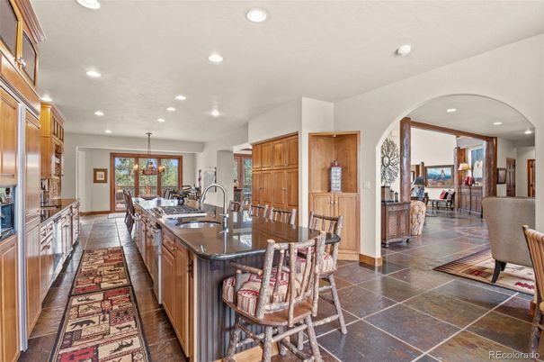 Dining room, Interior, Kitchen, Pendant Lights, Recessed Lighting, Stainless Steel Appliances