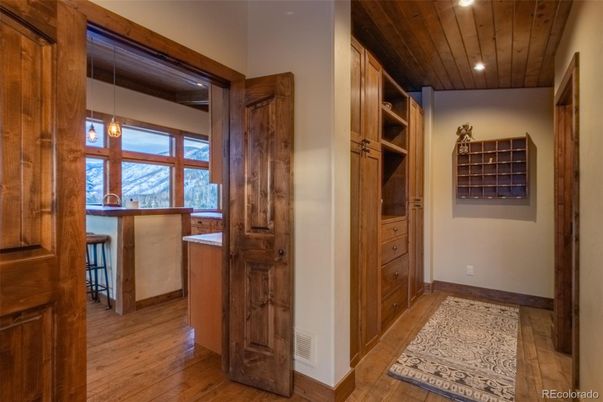 Interior, Pendant Lights, Recessed Lighting, Wooden Ceilings, Wood Texture Flooring