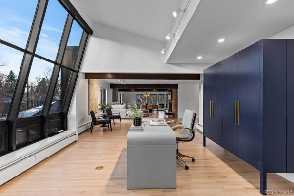 Home Office, Interior, Recessed Lighting, Wood Texture Flooring