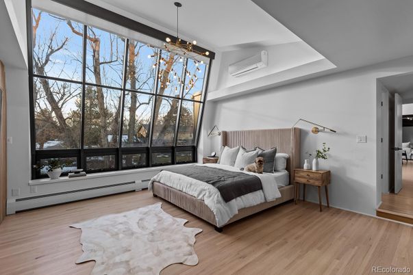 Bedroom, Interior, Pendant Lights, Wood Texture Flooring