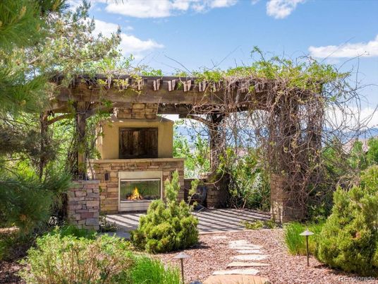 Exterior, Fireplace