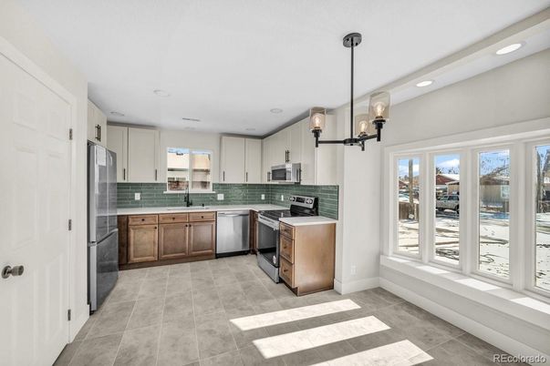 Interior, Kitchen, Pendant Lights, Recessed Lighting, Stainless Steel Appliances