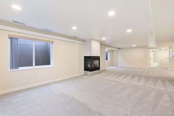 Empty room, Fireplace, Interior, Recessed Lighting