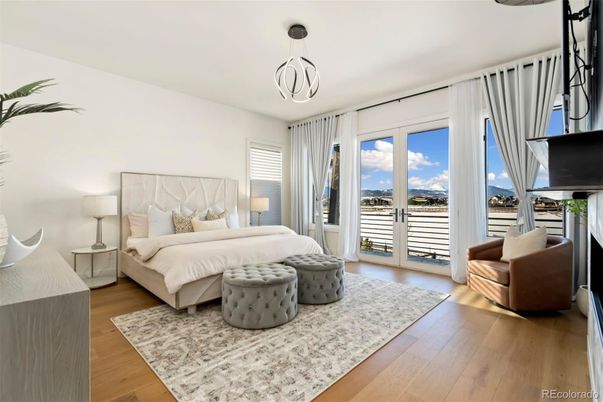 Bedroom, Fireplace, Interior, Pendant Lights, Water, Wood Texture Flooring