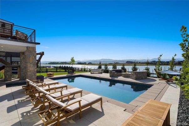Exterior, Fireplace, Pool