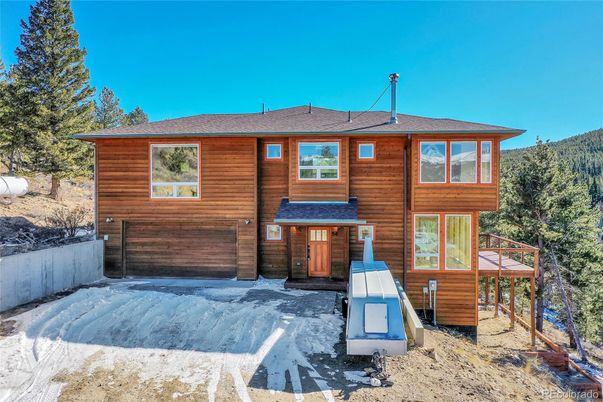 Attached, Exterior, Facade, Log Home