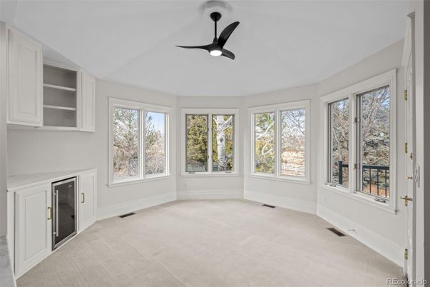 Empty room, Interior, Sun Room