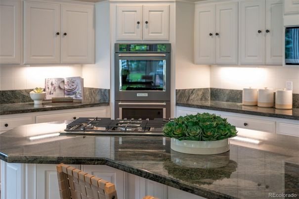 Interior, Kitchen, Stainless Steel Appliances