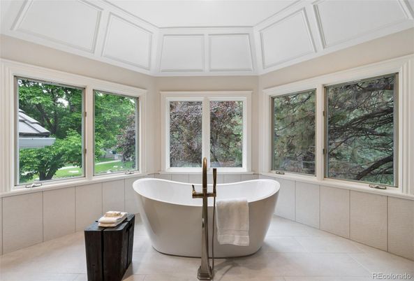 Bathroom, Free Standing Baths, Interior