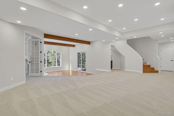 Empty room, Interior, Recessed Lighting, Wooden Beams, Wood Texture Flooring