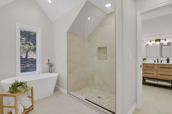 Bathroom, Free Standing Baths, Glass Shower, Interior, Marble Walls, Recessed Lighting