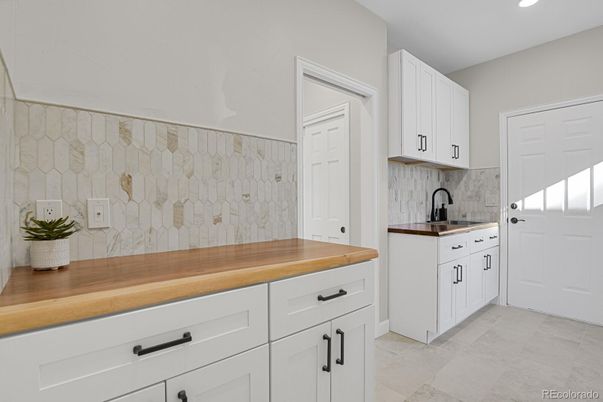 Interior, Kitchen, Recessed Lighting