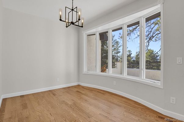 Empty room, Interior, Pendant Lights, Wood Texture Flooring